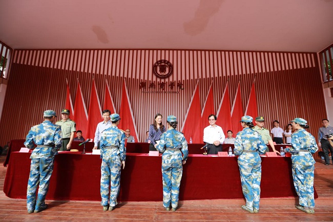 1538736362028001179.jpg 6.jpg